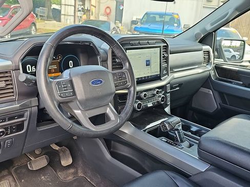 Used 2023 Ford F150 Lariat AWD/4WD image 17