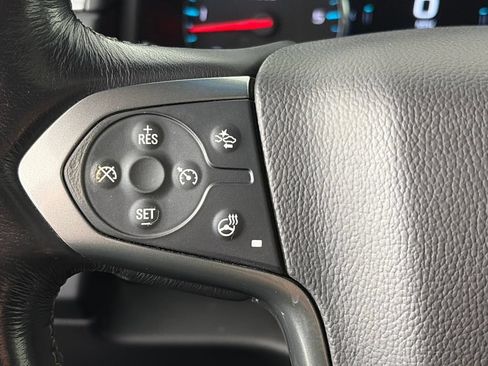 Used 2019 Chevrolet Tahoe Premier AWD/4WD image 17