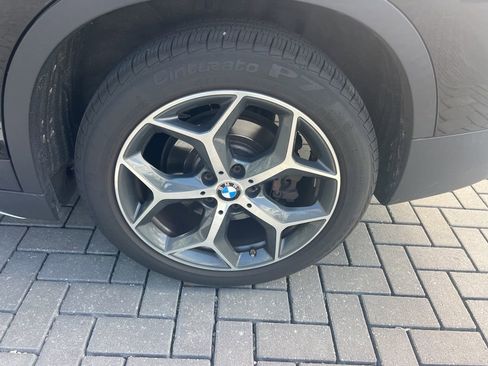 Used 2017 BMW X1 xDrive28i image 10