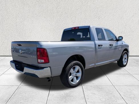 Used 2024 RAM 1500 Classic SLT AWD/4WD image 3