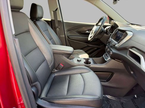 Used 2024 GMC Terrain SLT w/ Infotainment Package II AWD/4WD image 14