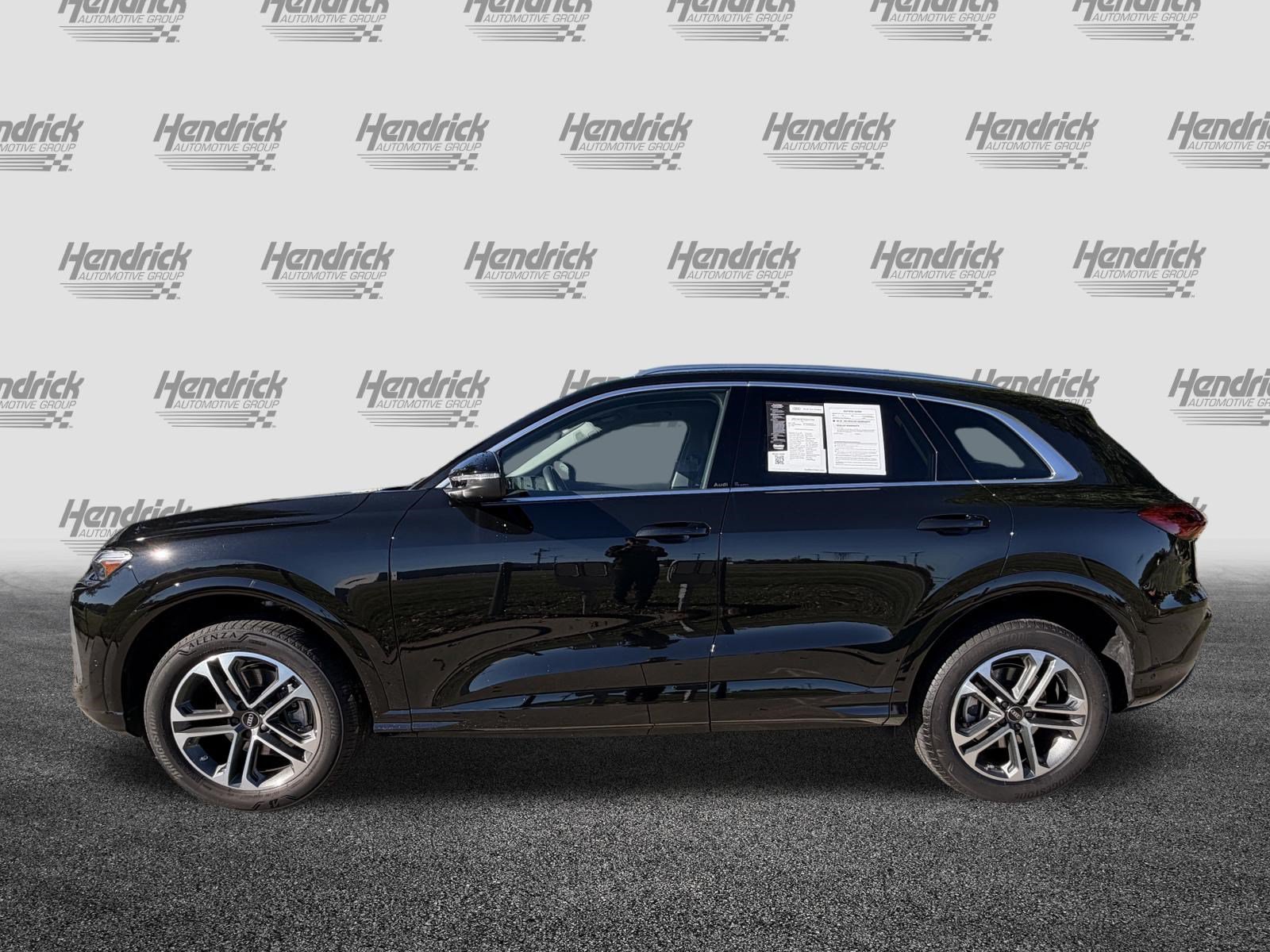 Certified 2025 Audi Q5 Premium Plus w/ Premium Plus AWD/4WD image 7
