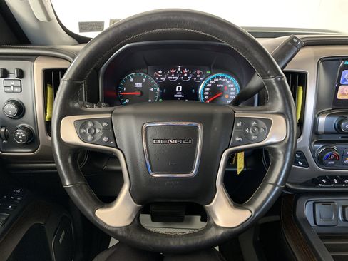 Used 2018 GMC Sierra 2500 Denali w/ Duramax Plus Package image 22