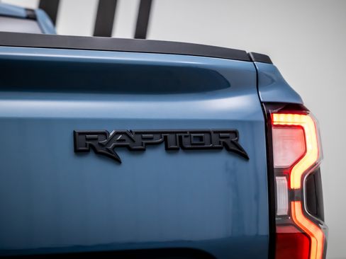 Used 2025 Ford Ranger Raptor AWD/4WD image 37