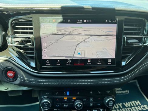 Used 2022 Dodge Durango SRT w/ Premium Interior Group AWD/4WD image 25