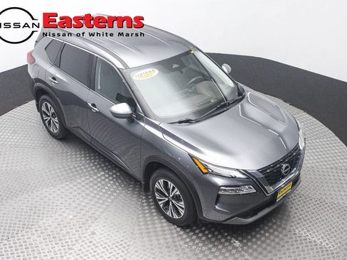 Used 2023 Nissan Rogue SV AWD/4WD image 3