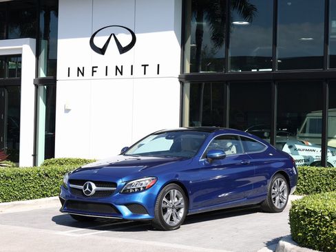 Used 2022 Mercedes-Benz C 300 Coupe image 1