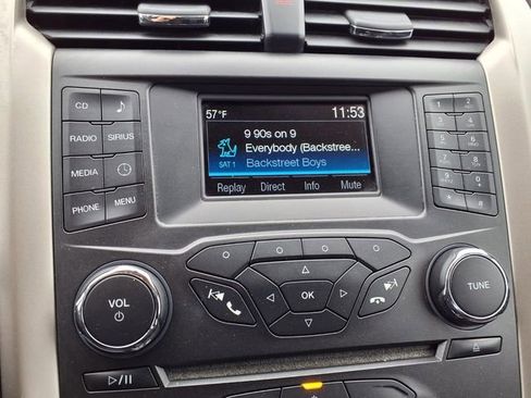 Used 2016 Ford Fusion SE w/ Equipment Group 202A FWD image 58