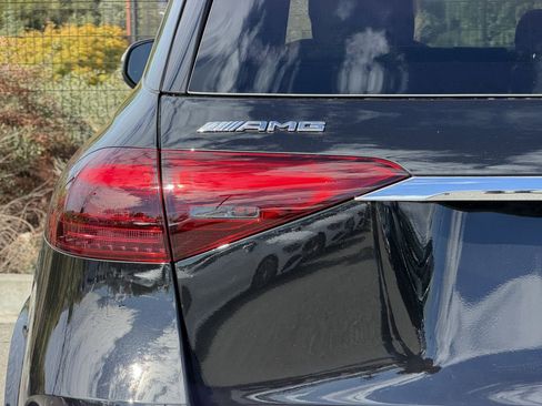 New 2026 Mercedes-Benz GLE 63 AMG S image 11