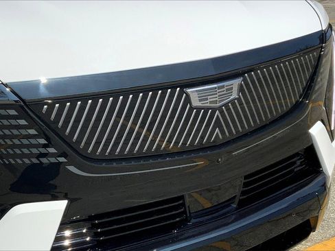 New 2025 Cadillac Escalade IQ Sport 2 image 35