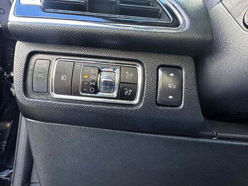 Used 2023 Lincoln Navigator L Reserve AWD/4WD image 21