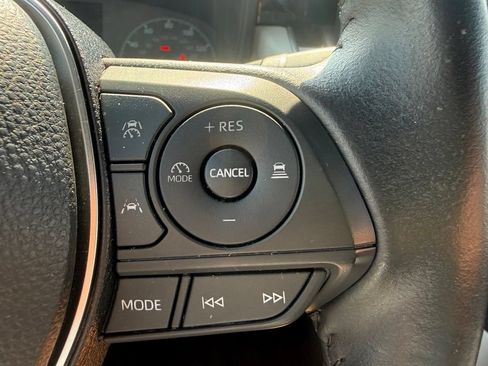 Used 2023 Toyota Corolla SE FWD image 16