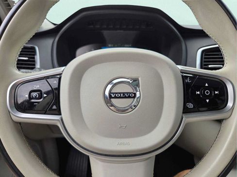 Used 2022 Volvo XC90 T6 Inscription w/ Lounge Package AWD/4WD image 31