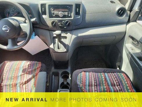 Used 2017 Nissan NV200 S w/ Back Door Glass Package image 12