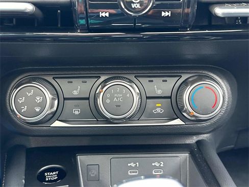 New 2025 Nissan Kicks SV w/ SV Premium Package image 17