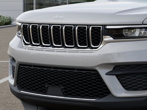 New 2026 Jeep Grand Cherokee Laredo X image 37