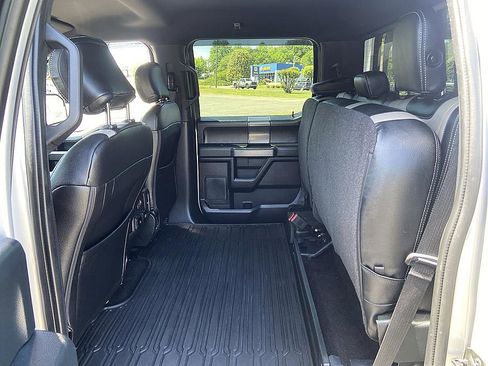 Used 2019 Ford F150 XLT w/ Equipment Group 302A Luxury AWD/4WD image 12