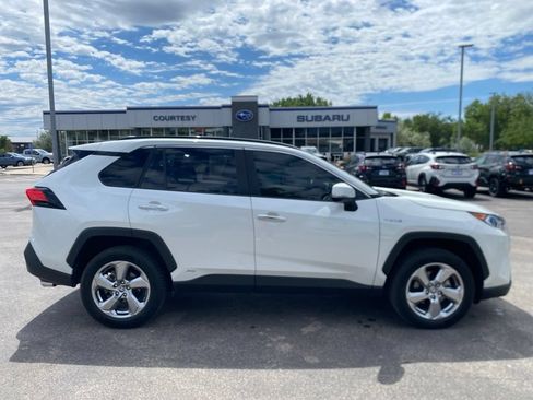 Used 2020 Toyota RAV4 Limited w/ Limited Grade Weather Package AWD/4WD image 8