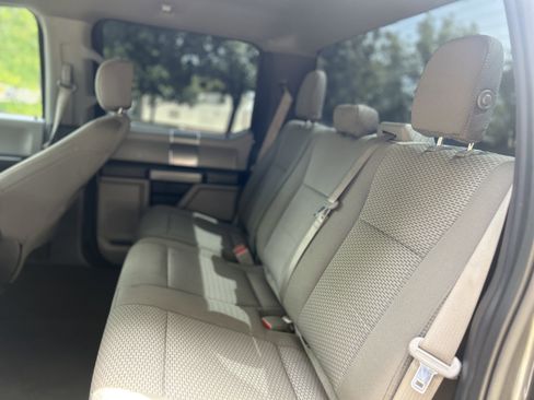 Used 2019 Ford F150 XLT w/ Equipment Group 302A Luxury AWD/4WD image 27