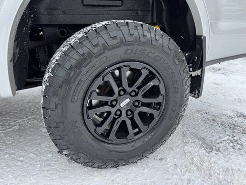 Used 2019 Ford F150 XLT w/ Equipment Group 302A Luxury image 6