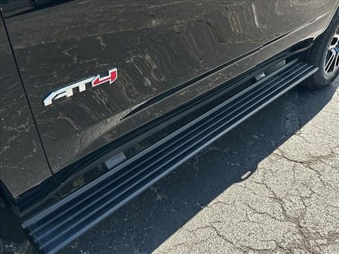 Certified 2023 GMC Yukon AT4 w/ AT4 Premium Package AWD/4WD image 13