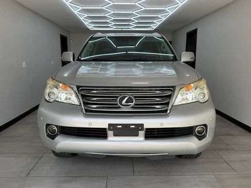 Used 2011 Lexus GX 460 w/ Convenience Pkg AWD/4WD image 16