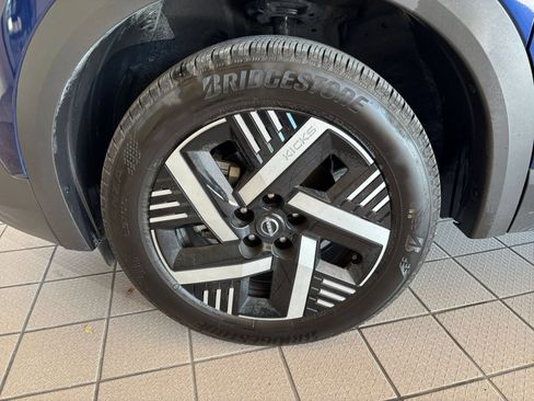 Used 2026 Nissan Kicks SV w/ Cold Weather Package FWD image 28