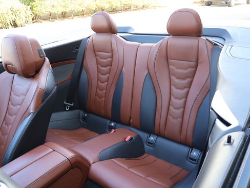 Used 2023 BMW M850i xDrive Convertible image 17