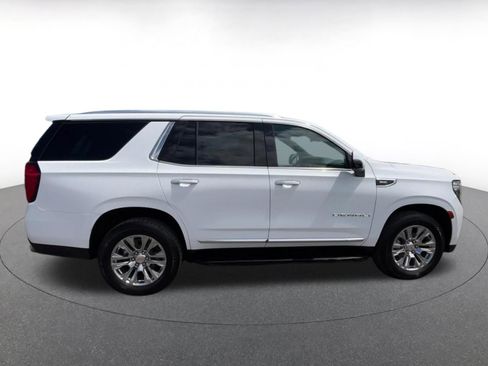 Used 2023 GMC Yukon Denali AWD/4WD image 16