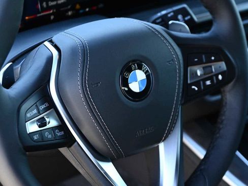 Used 2026 BMW X5 sDrive40i w/ Climate Comfort Package RWD image 16