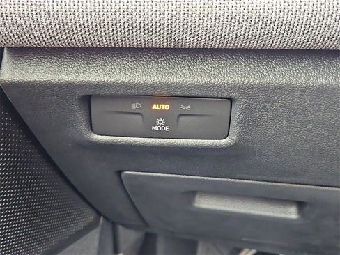 New 2025 Volkswagen Tiguan S image 8