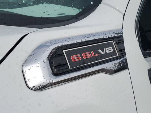 Used 2022 GMC Sierra 2500 SLT image 37