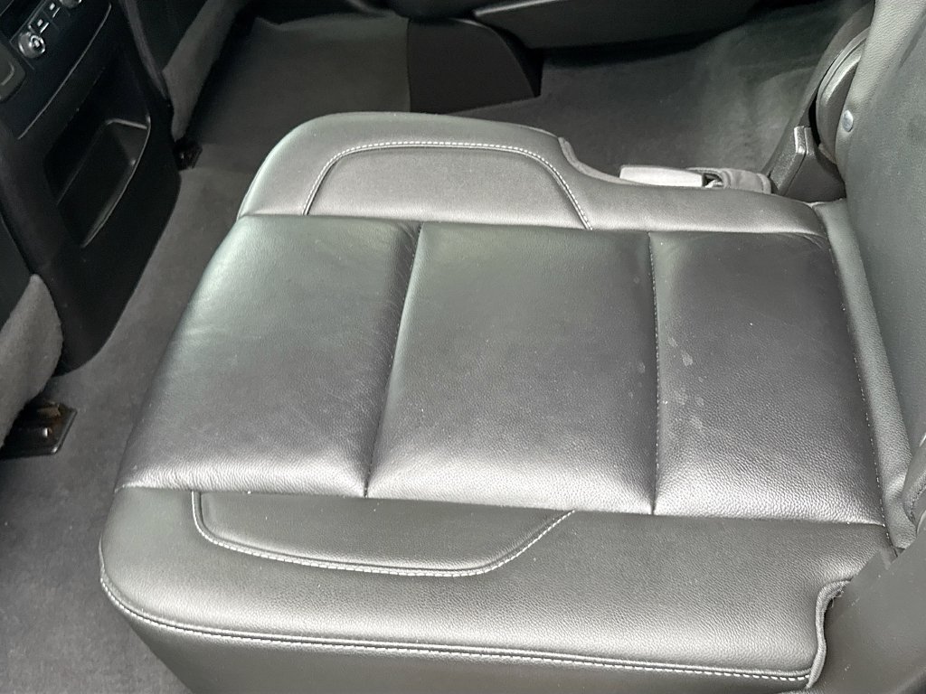 Used 2019 Chevrolet Tahoe LT RWD image 28