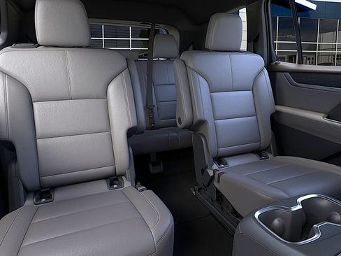 New 2026 GMC Acadia Elevation w/ Black Edition FWD image 17