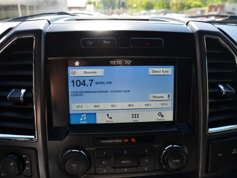 Used 2016 Ford F150 XLT w/ Equipment Group 302A Luxury AWD/4WD image 35