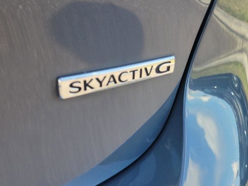 Used 2023 MAZDA MAZDA3 s image 24