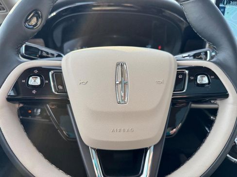 New 2026 Lincoln Corsair Reserve image 20