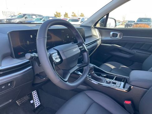 New 2026 Kia Sorento SX FWD image 10