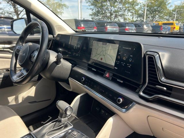 Certified 2023 Kia Sportage EX FWD image 38