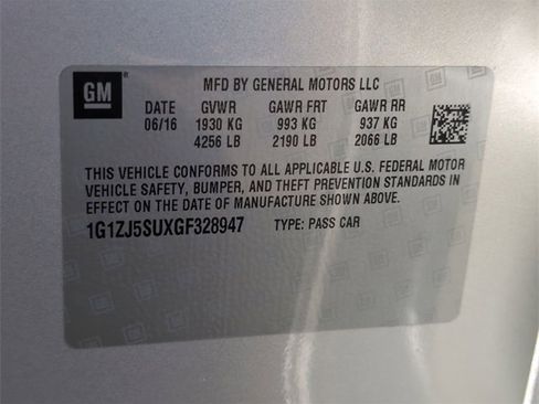 Certified 2016 Chevrolet Malibu Hybrid w/ Driver Confidence Package image 32