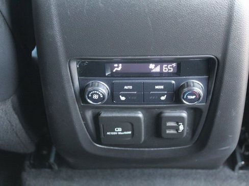 Used 2020 Buick Enclave Avenir w/ Avenir Technology Package image 23