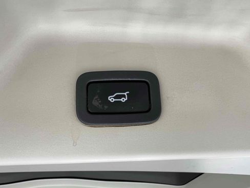 Used 2020 Land Rover Range Rover HSE AWD/4WD image 21