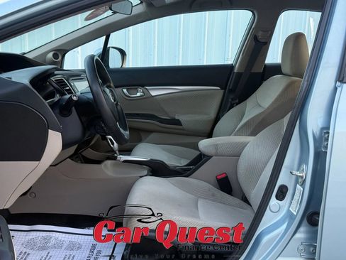 Used 2014 Honda Civic Hybrid Sedan image 14