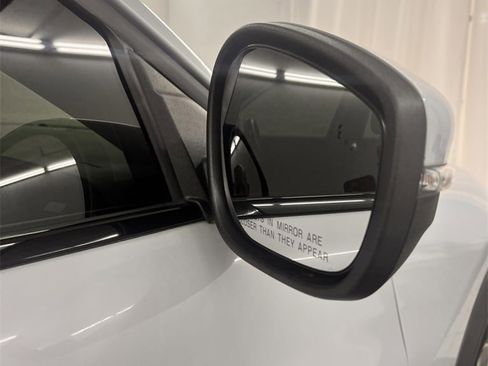 Used 2021 Ford Mustang Mach-E Select w/ Comfort/Appearance Package image 39