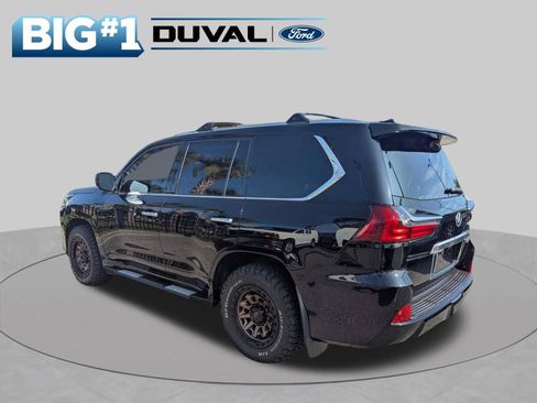 Used 2019 Lexus LX 570 4WD w/ Luxury Package image 6