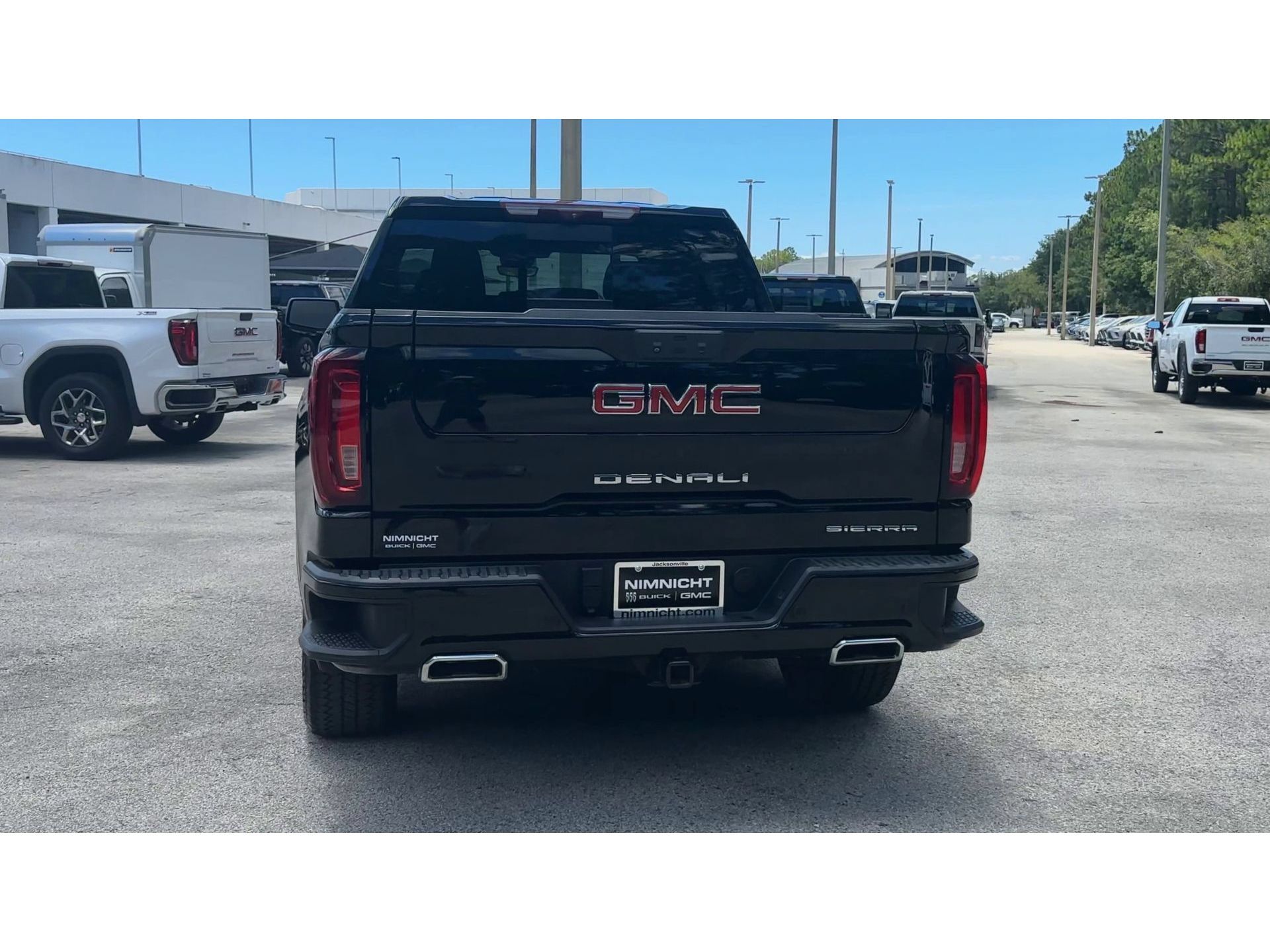 Certified 2023 GMC Sierra 1500 Denali w/ Technology Package AWD/4WD image 7