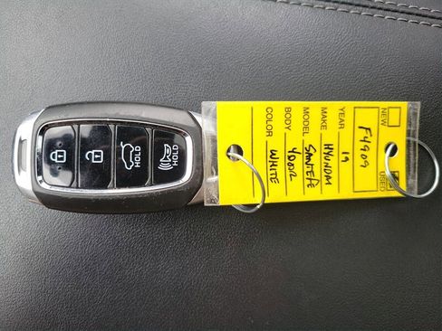 Used 2019 Hyundai Santa Fe Limited image 28