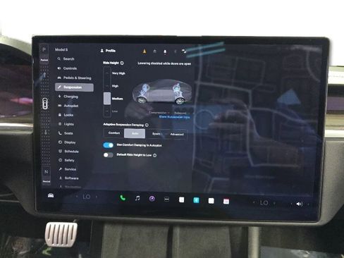 Used 2023 Tesla Model S Standard Range image 28