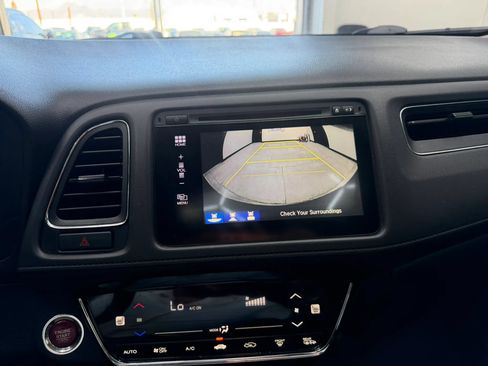 Used 2017 Honda HR-V EX image 28