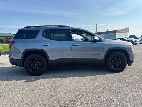 Used 2021 GMC Acadia AT4 w/ Technology Package AWD/4WD image 8